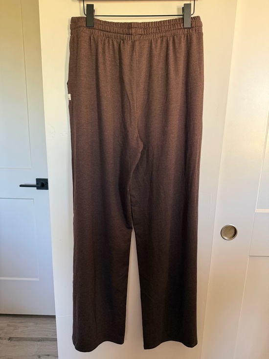NWOT Vuori Halo Essential Wideleg Pant- Long Size Large - Picture 4 of 4